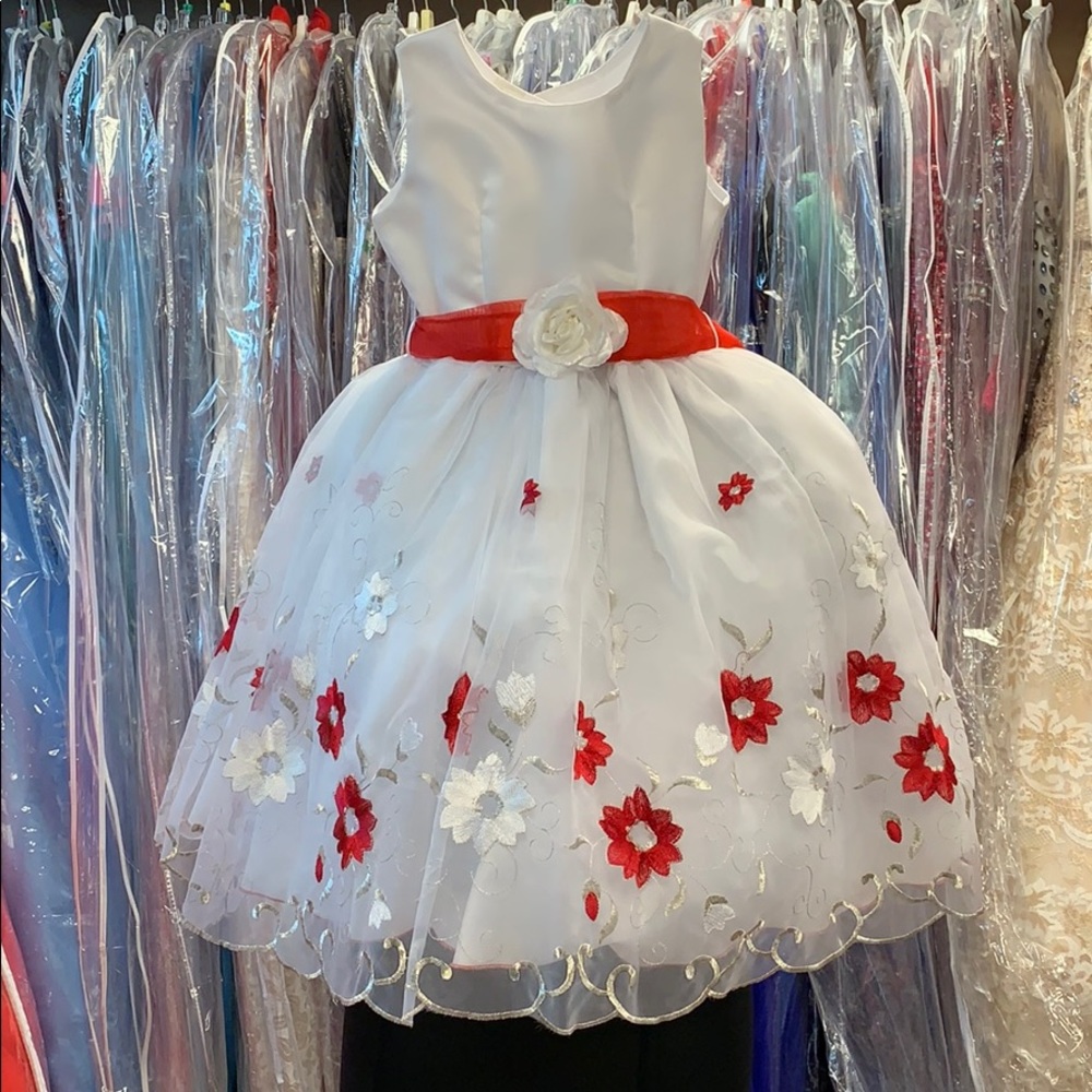 FLOWER GIRL DRESS 👧🏻